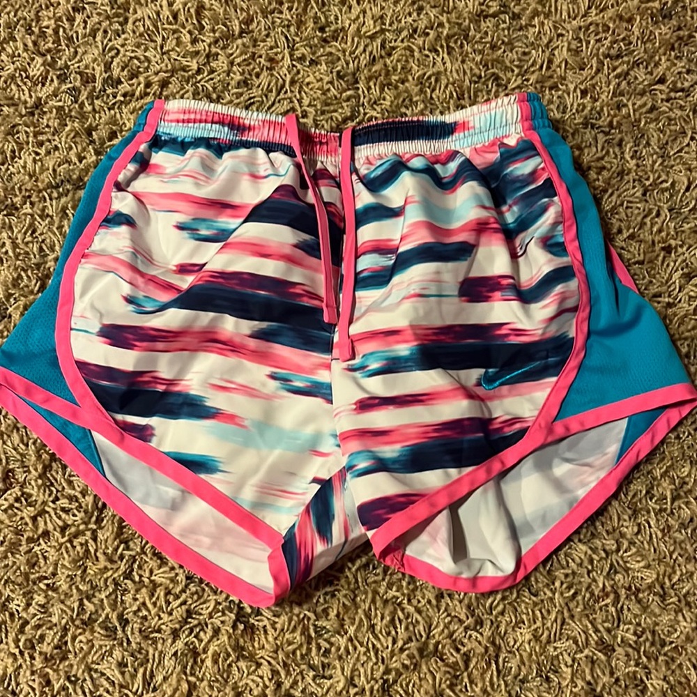Youth Medium Nike Dri fit girls shorts